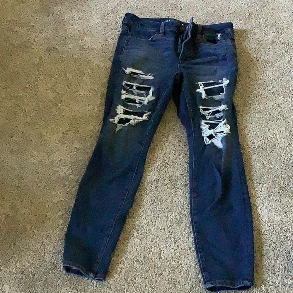 American Eagles distressed jeans 360 Ne(x)t Level Stretch 8R